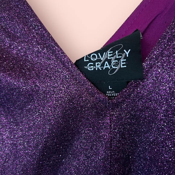 Lovely Grace Formal Cocktail Dress. Exquisite and Sophisticated. Hem To size. - Picture 6 of 8